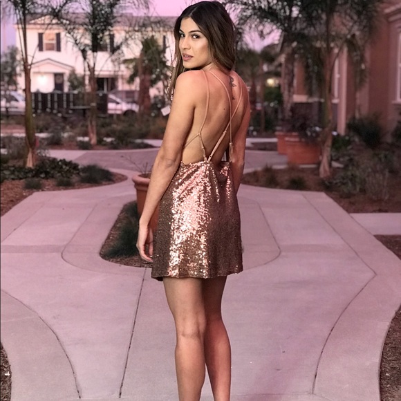 Flashy Sequence Dress - Picture 5 of 5